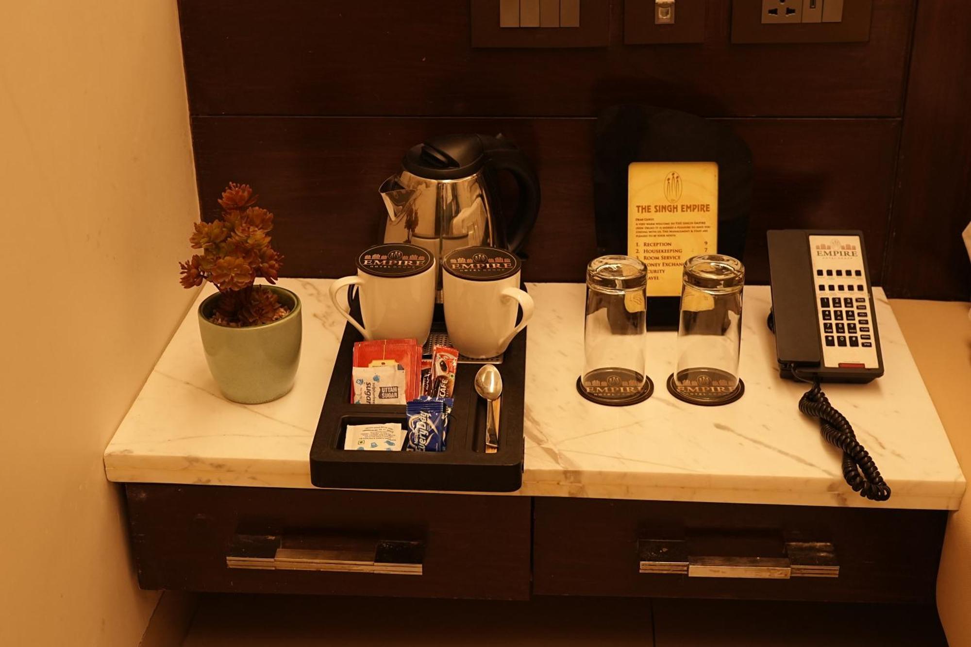 The Singh Empire, New Delhi Hotel Eksteriør billede